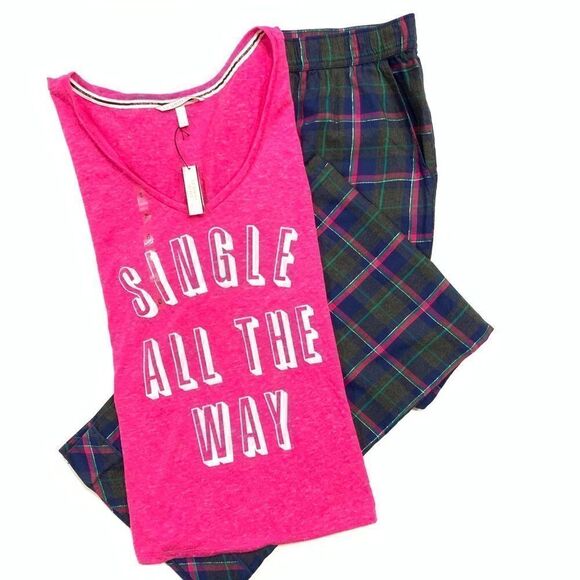 Victoria's Secret Henley Top Flannel Pajama Set - Picture 4 of 7